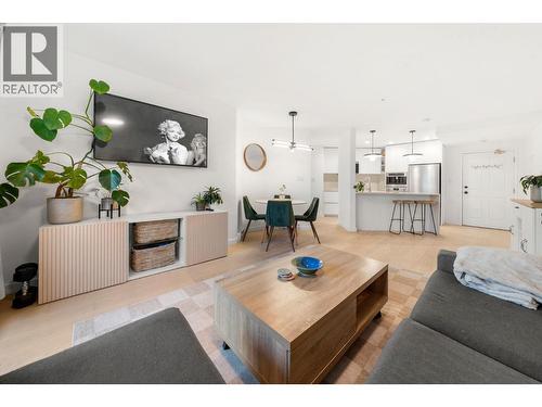 107 2023 FRANKLIN STREET  Vancouver, BC V5L 1R4