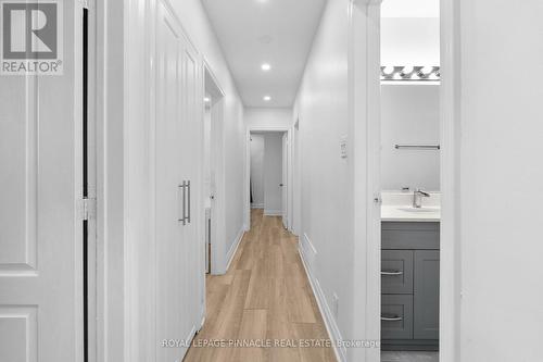 3361 The Credit Woodlands, Mississauga, ON 