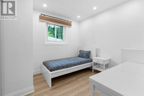 3361 The Credit Woodlands, Mississauga, ON 