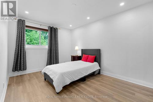3361 The Credit Woodlands, Mississauga, ON 