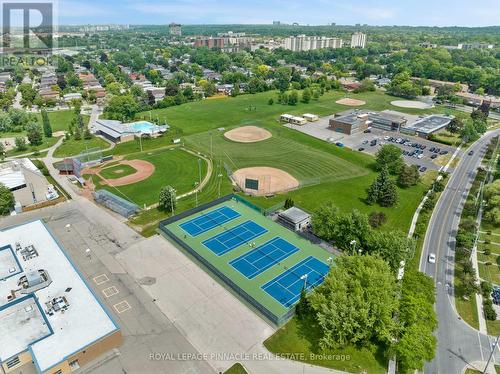 3361 The Credit Woodlands, Mississauga, ON 