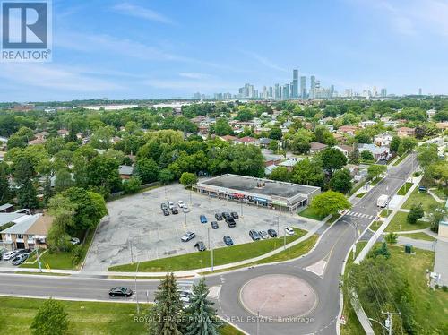 3361 The Credit Woodlands, Mississauga, ON 