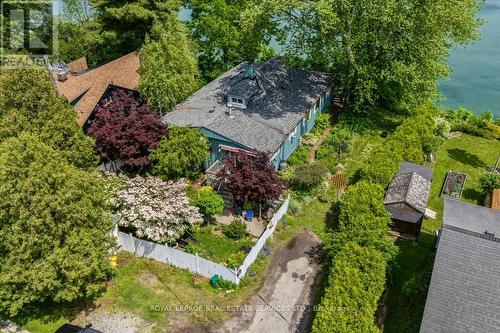 2 14TH STREET  Grimsby, ON L3M 2W2