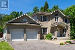 7067 DONWEL DRIVE Ottawa, ON K4P 1M7