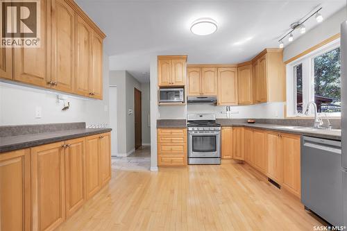 77 Potter Crescent, Saskatoon, SK 