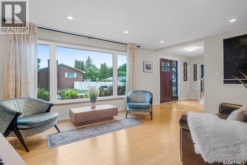 77 Potter Crescent, Saskatoon, SK 