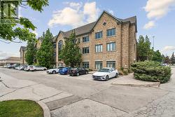 204B - 2904 SOUTH SHERIDAN WAY  Oakville, ON L6J 7L7