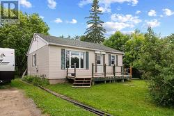 30 POOLE STREET  Mcnab/Braeside, ON K7S 1J2