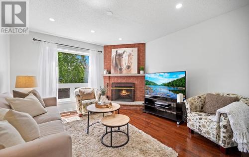 2470 Strathmore Crescent, Mississauga, ON 