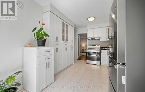 2470 Strathmore Crescent, Mississauga, ON 