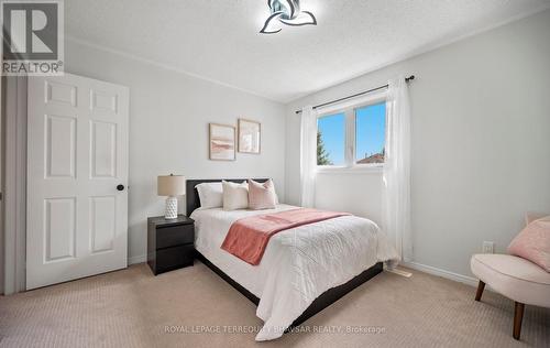 2470 Strathmore Crescent, Mississauga, ON 