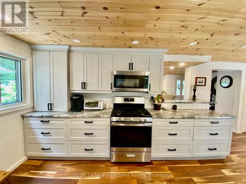 206 Chestnut Drive, Central Huron (Goderich), ON 