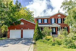 1592 COLLEGE PARK DRIVE  Peterborough (Monaghan Ward 2), ON K9K 2G9