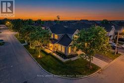 22 ULSON DRIVE Richmond Hill, ON L4E 4V6