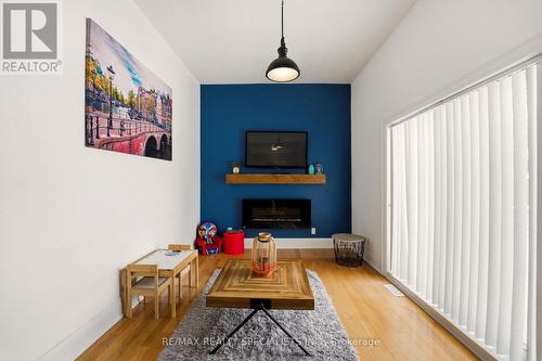 377 Karen Park Crescent, Mississauga, ON 
