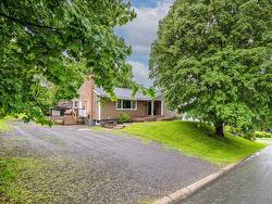 305 Fraser Street  New Glasgow, NS B2H 4J8