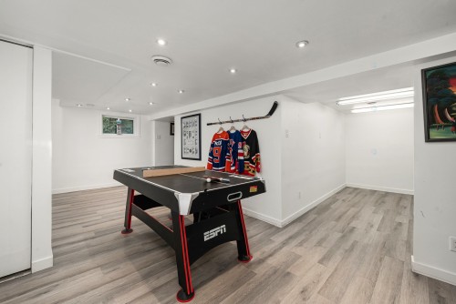 Salle de jeux - 119 Evergreen Drive, Beaconsfield, QC 