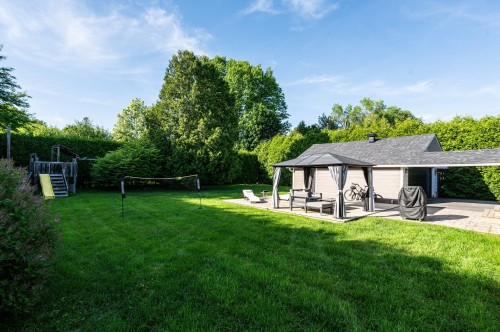Cour - 119 Evergreen Drive, Beaconsfield, QC 