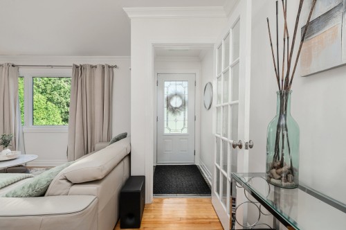 Hall d'entrée/Vestibule - 119 Evergreen Drive, Beaconsfield, QC 