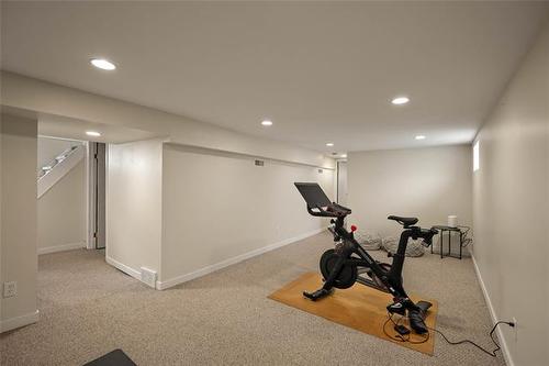 1268 Riddle Ave, Winnipeg, MB 