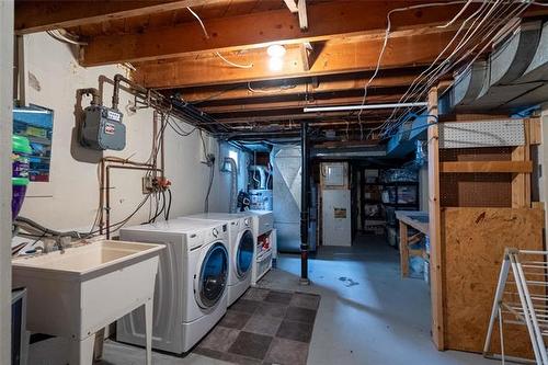 1268 Riddle Ave, Winnipeg, MB 