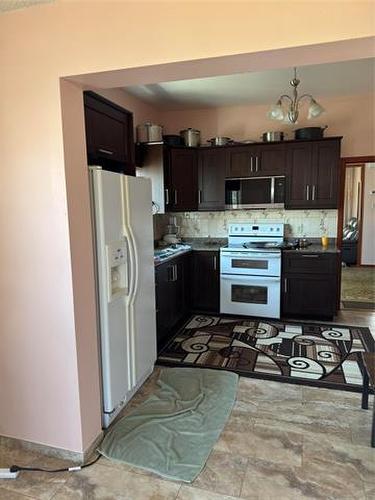 749 Ross Ave, Winnipeg, MB 