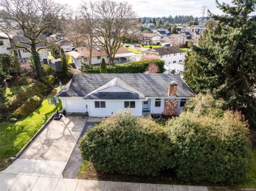 4285 Caen Rd, Saanich, BC 