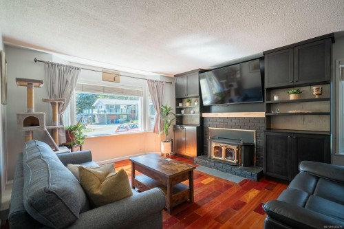 3716 Howden Dr, Nanaimo, BC 