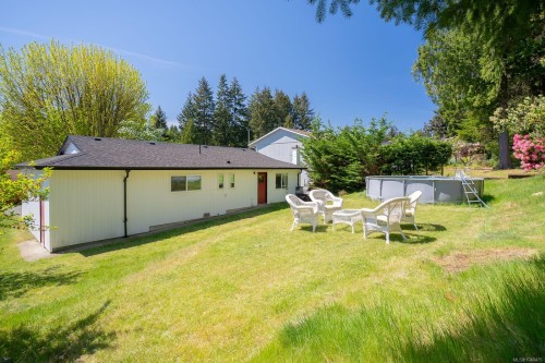 3716 Howden Dr, Nanaimo, BC 
