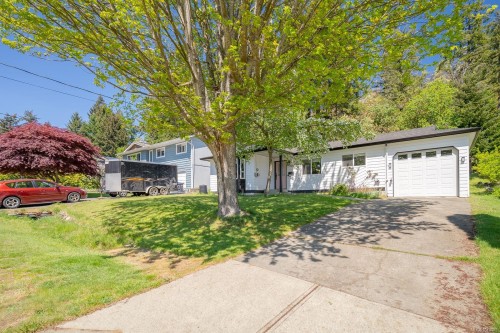 3716 Howden Dr, Nanaimo, BC 