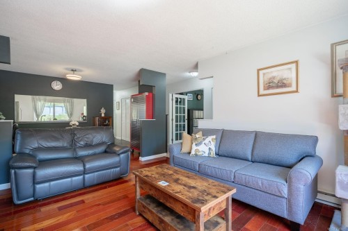 3716 Howden Dr, Nanaimo, BC 
