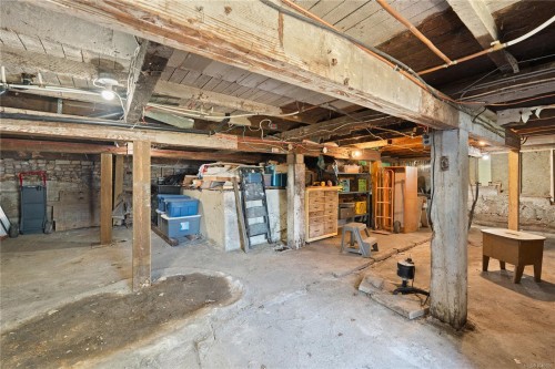 117 Kitchener St, Ladysmith, BC 