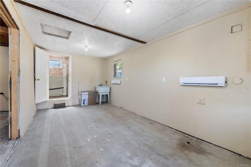 117 Kitchener St, Ladysmith, BC 