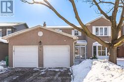 UPPER - 6326 MILLERS GROVE Mississauga, ON L5N 3H7