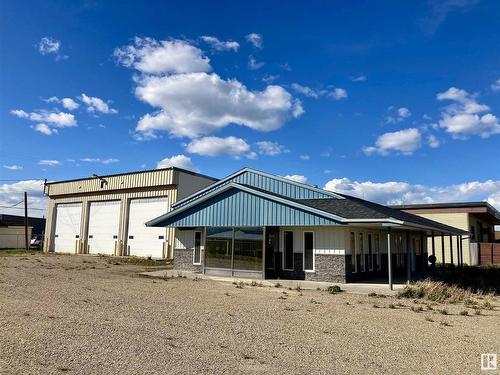 5424 53 Ave, Drayton Valley, AB 