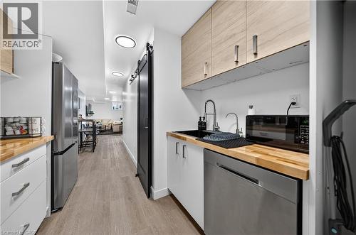 31 Compass Trail, Cambridge, ON 