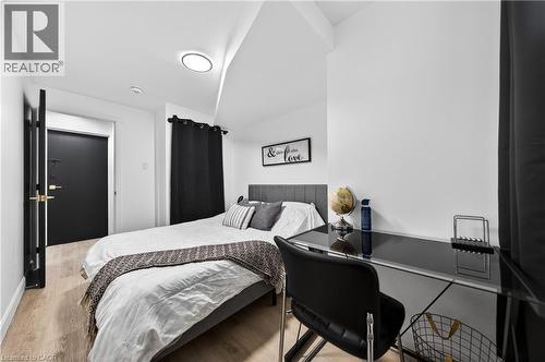 31 Compass Trail, Cambridge, ON 