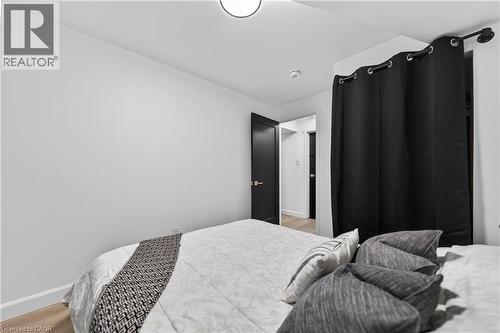 31 Compass Trail, Cambridge, ON 