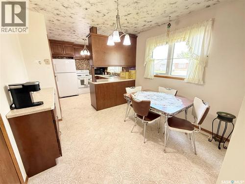 722 Washington Drive, Weyburn, SK 