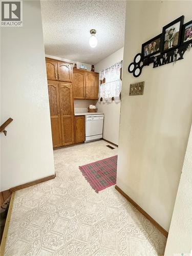 722 Washington Drive, Weyburn, SK 