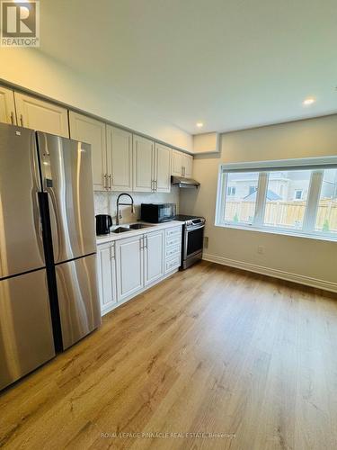 LOWER - 30 ROWLEY STREET , Brantford, Ontario N3S 0J6 5