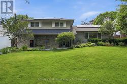 1321 FAIRWAY COURT  Burlington, ON L7P 1M5
