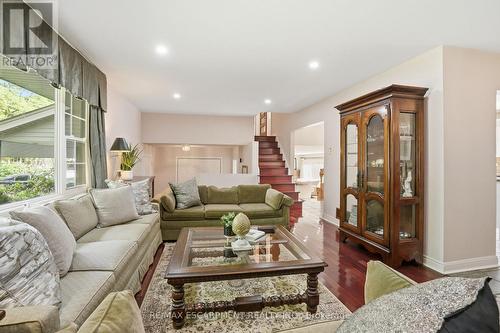 1321 Fairway Court, Burlington, ON 