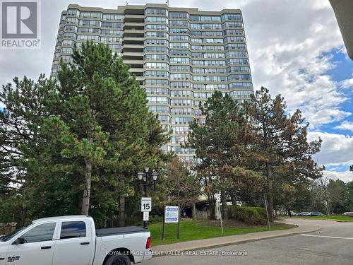2101 - 24 HANOVER ROAD  Brampton, ON L6S 5K8