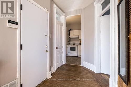 270 Queen Street S, Hamilton, ON 