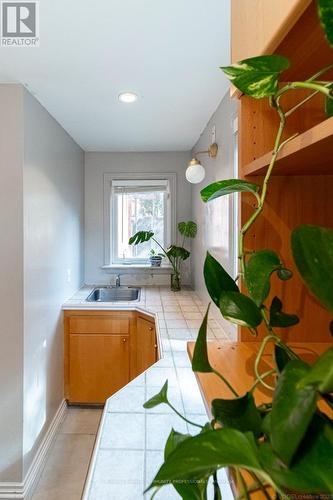 270 Queen Street S, Hamilton, ON 