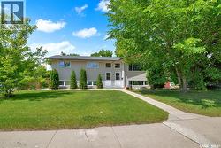 1882 Easthill  Saskatoon, SK S7J 3C3