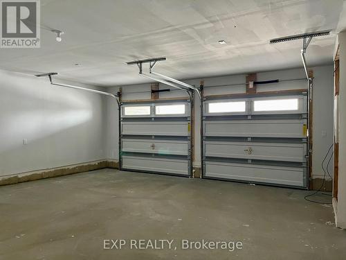 116 Blick Crescent, Aurora, ON 