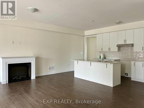 116 Blick Crescent, Aurora, ON 