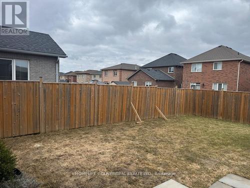 86 Nathan Crescent, Barrie, ON 